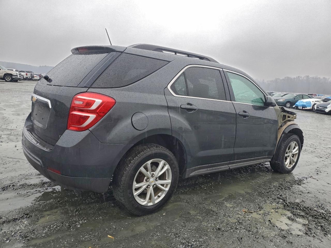 2017 CHEVROLET EQUINOX LT photo 5