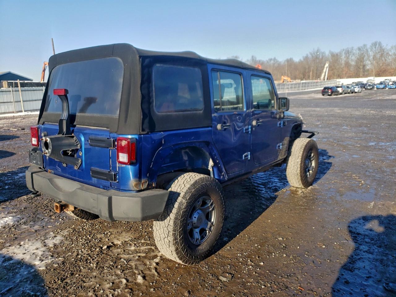 2010 JEEP WRANGLER UNLIMITED SPORT photo 3