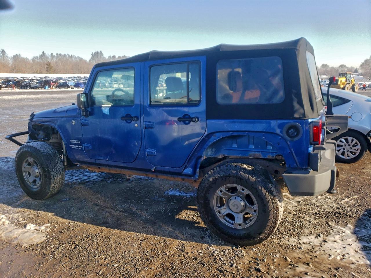 2010 JEEP WRANGLER UNLIMITED SPORT photo 2