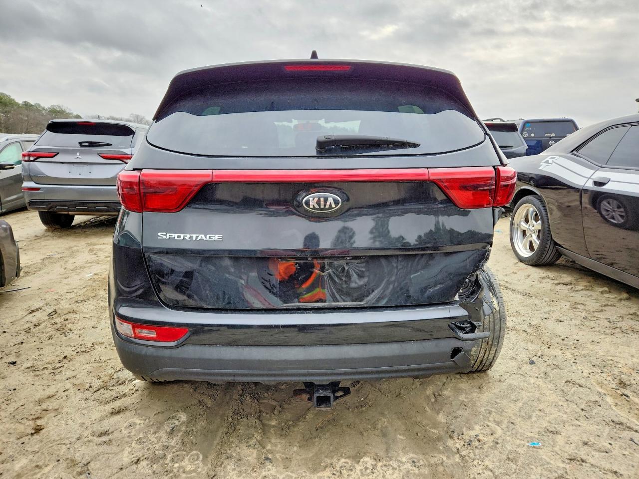 2019 KIA SPORTAGE LX photo 6