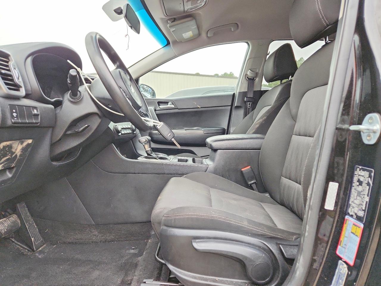 2019 KIA SPORTAGE LX photo 7