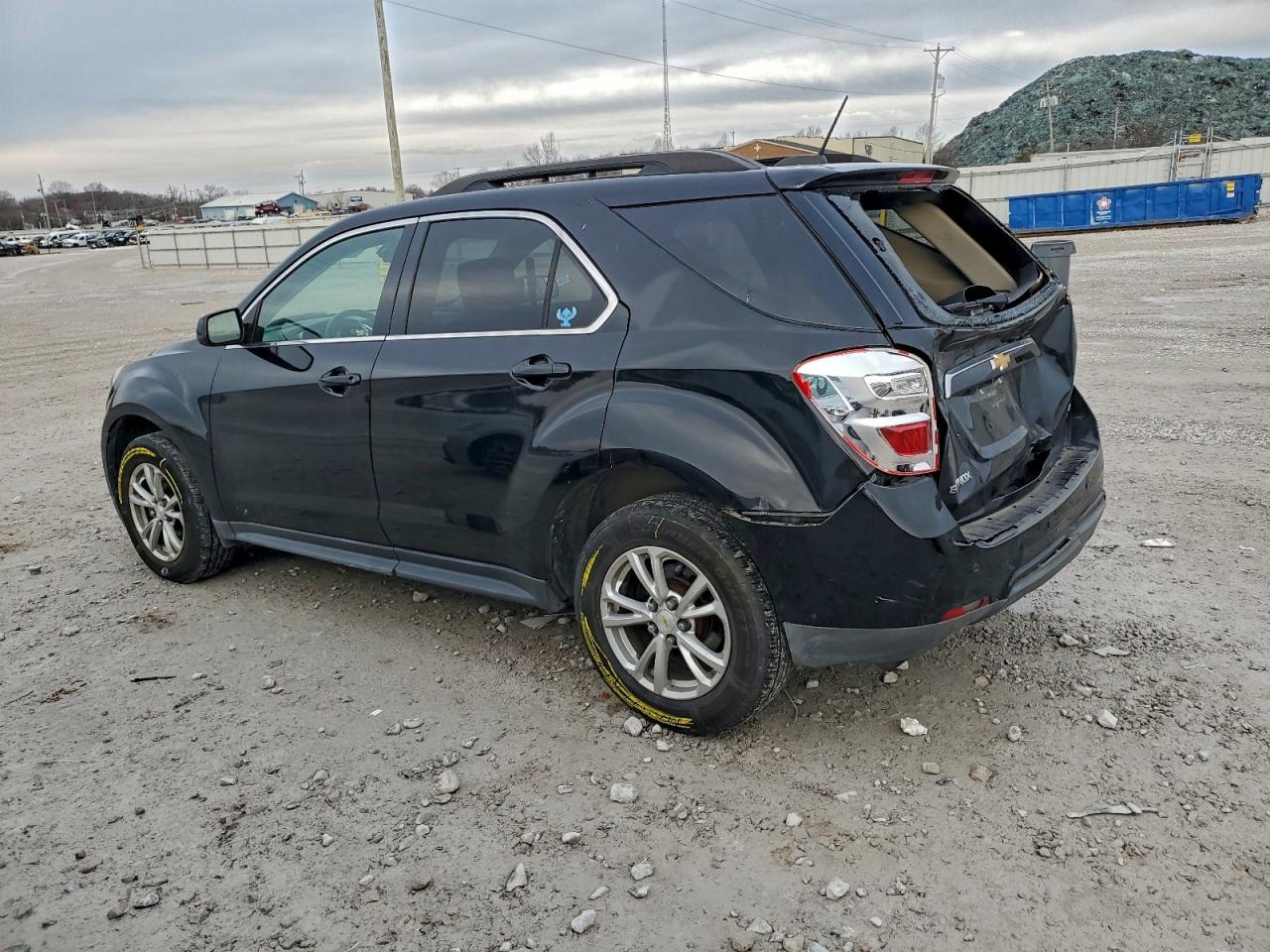 2017 CHEVROLET EQUINOX LT photo 3