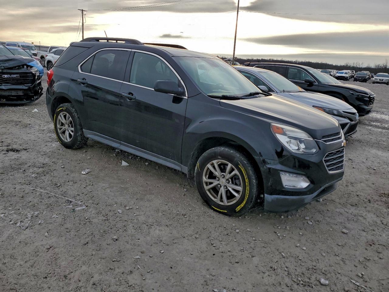 2017 CHEVROLET EQUINOX LT photo 7