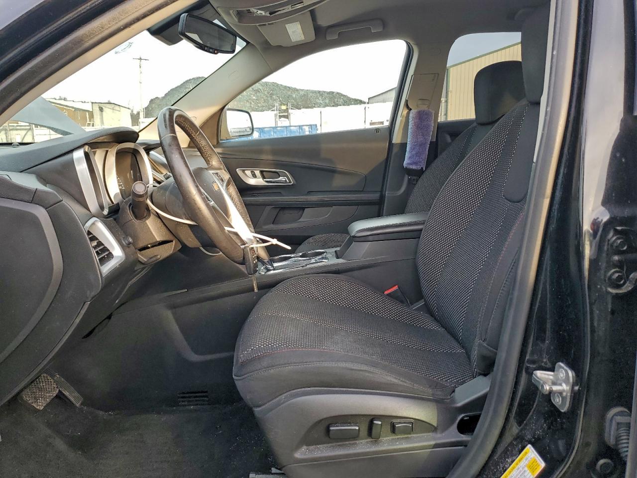 2017 CHEVROLET EQUINOX LT photo 13