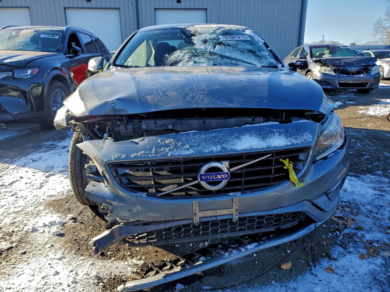2017 VOLVO S60 DYNAMIC photo 13