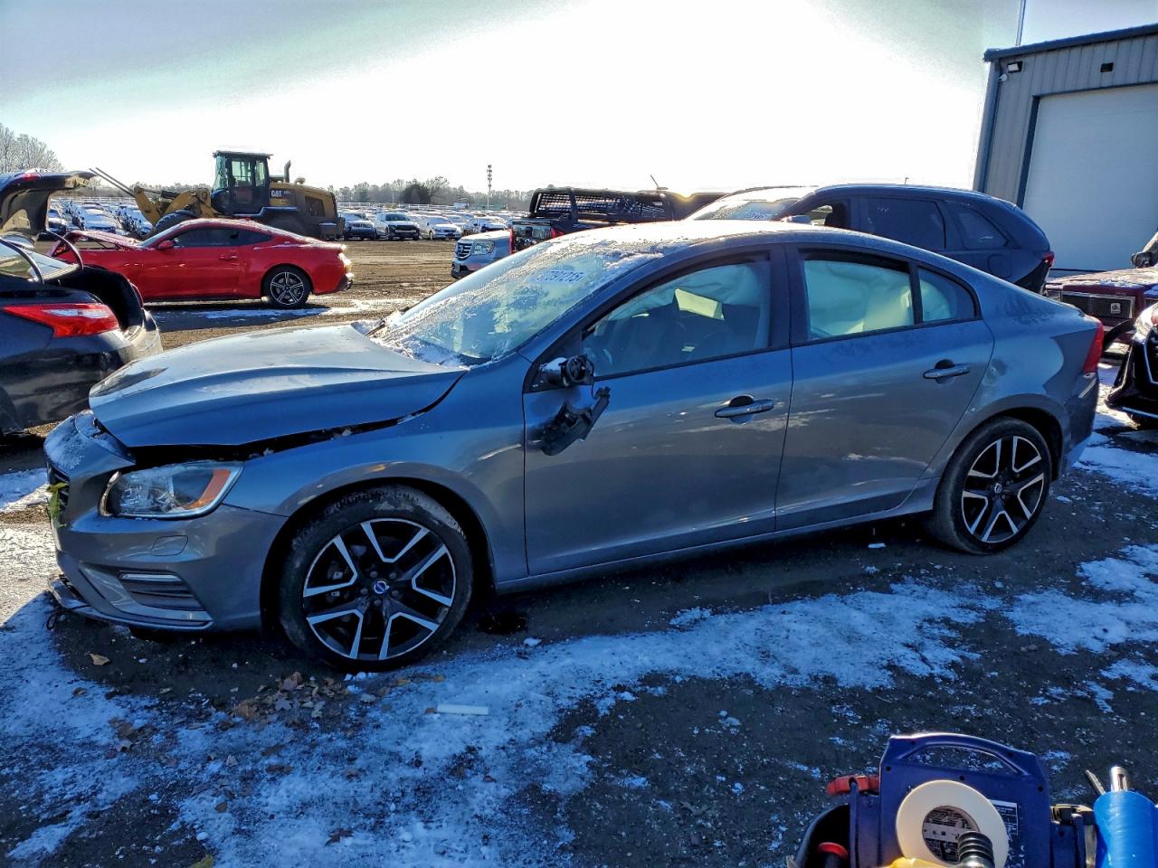 2017 VOLVO S60