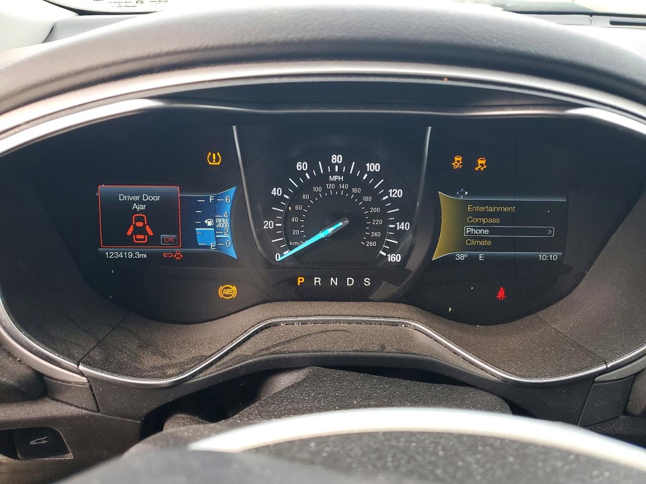 2016 FORD FUSION SE photo 33