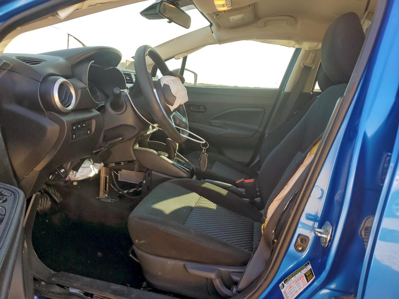 2021 NISSAN VERSA S photo 13