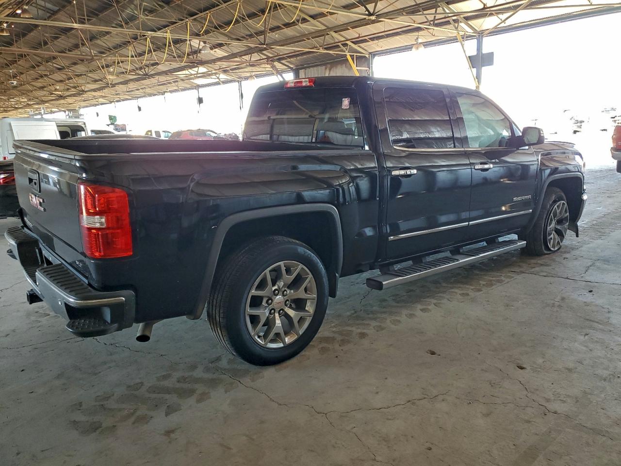 2015 GMC SIERRA C1500 SLT photo 5