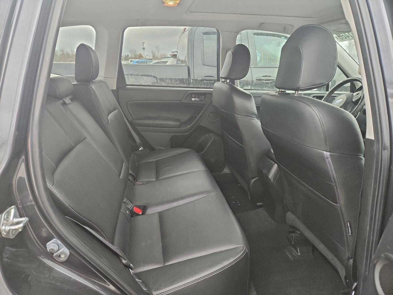 2015 SUBARU FORESTER 2.0XT TOURING photo 21
