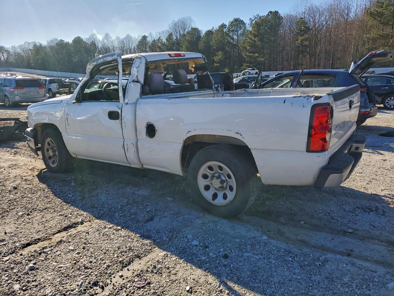2007 CHEVROLET SILVERADO C1500 CLASSIC photo 2
