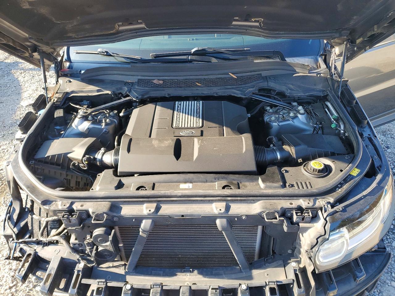 2015 LAND ROVER RANGE ROVER SPORT HSE photo 12
