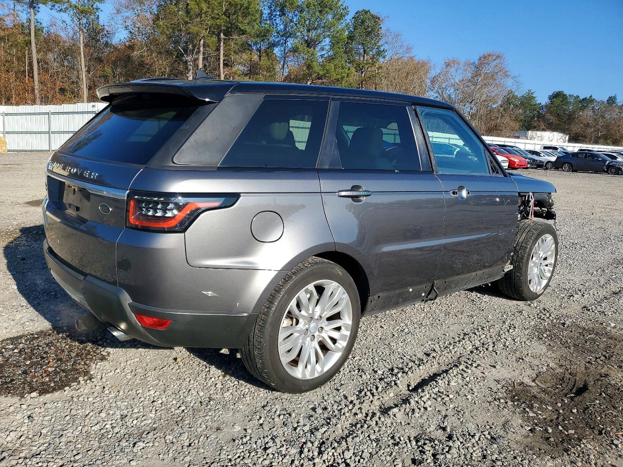 2015 LAND ROVER RANGE ROVER SPORT HSE photo 3