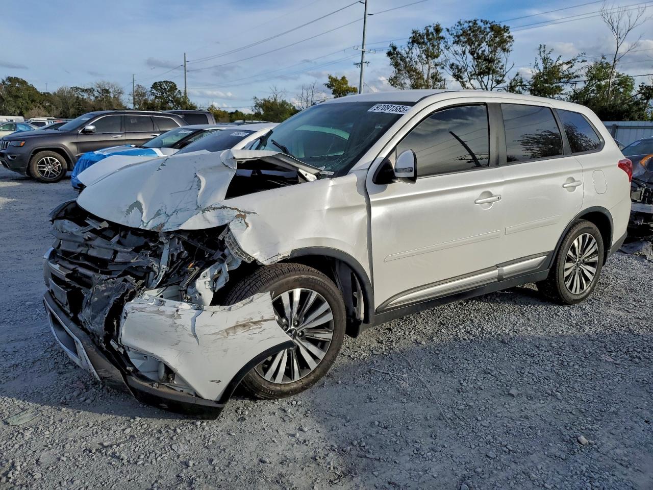 2019 MITSUBISHI OUTLANDER