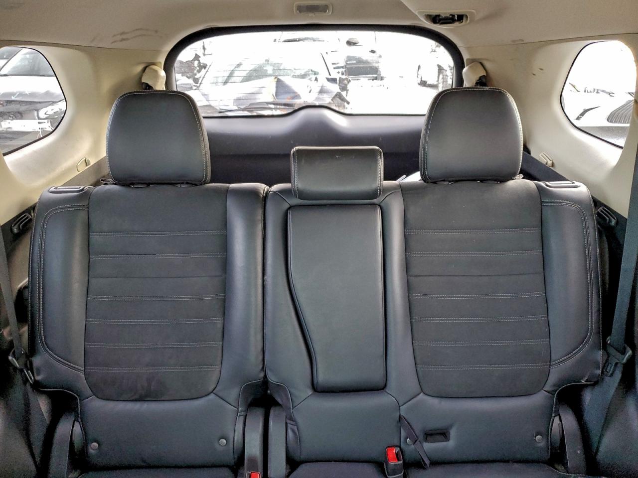 2019 MITSUBISHI OUTLANDER SE photo 10