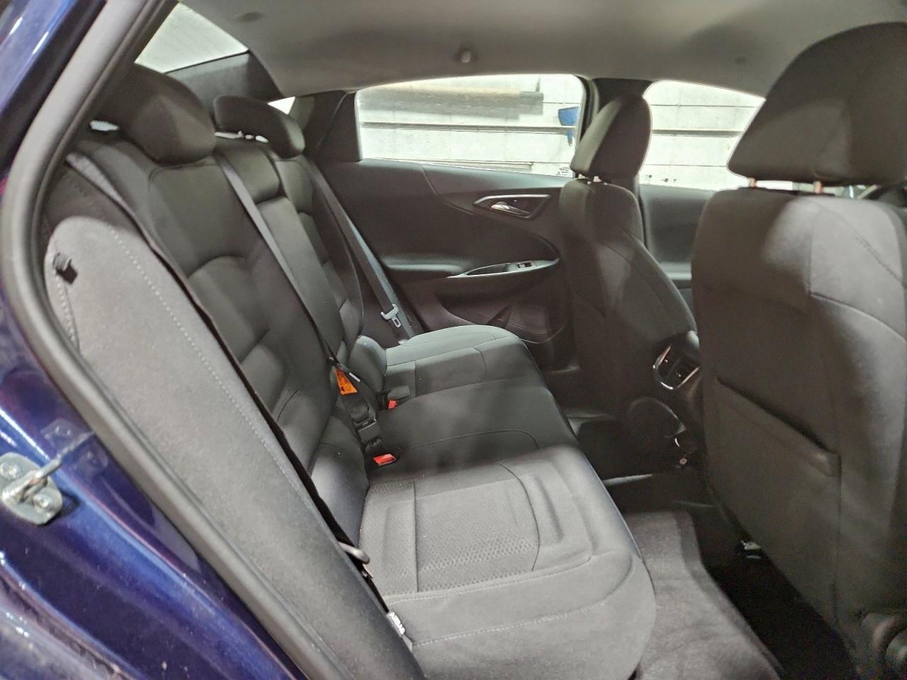 2016 CHEVROLET MALIBU LT photo 10