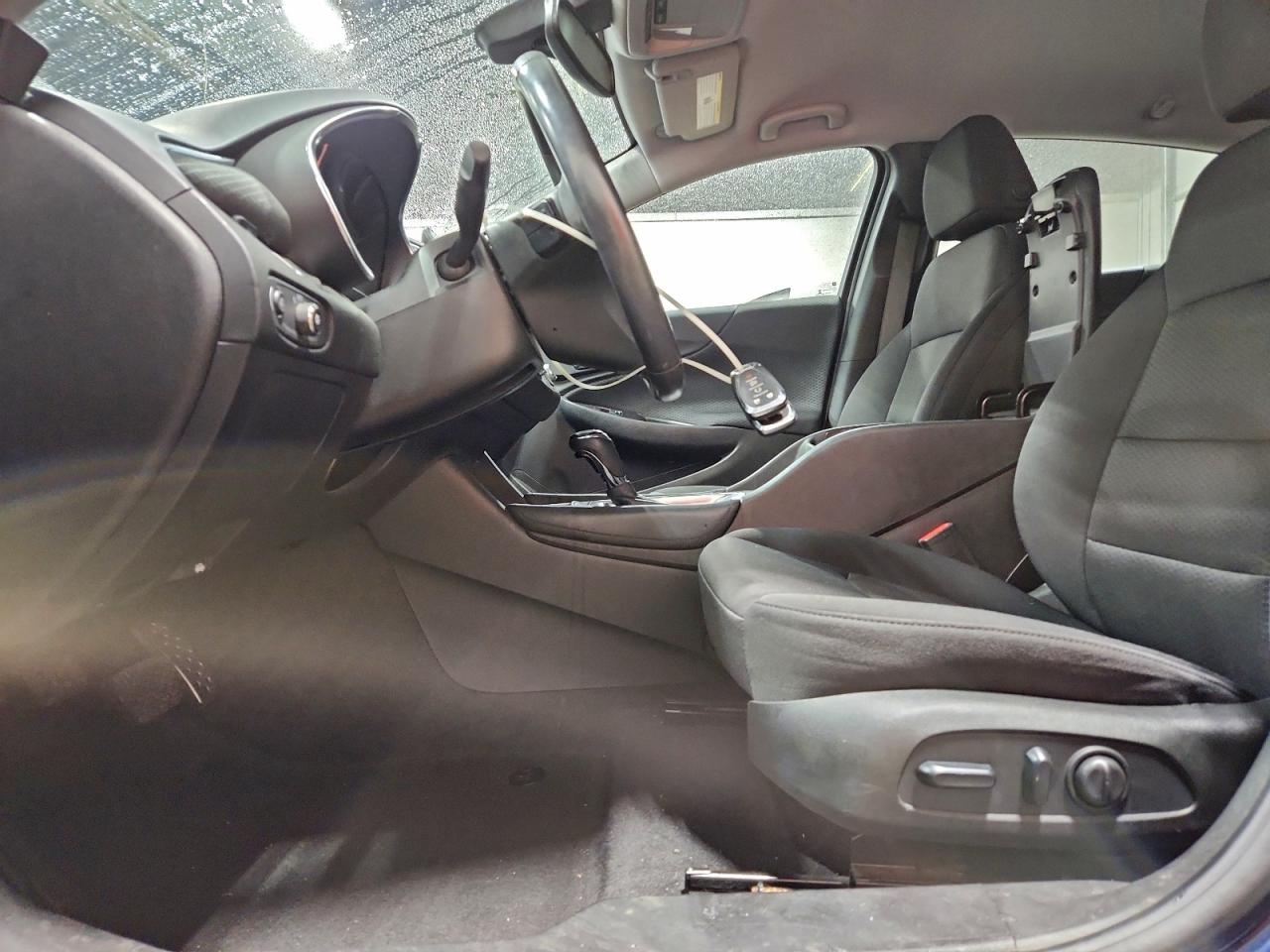 2016 CHEVROLET MALIBU LT photo 7