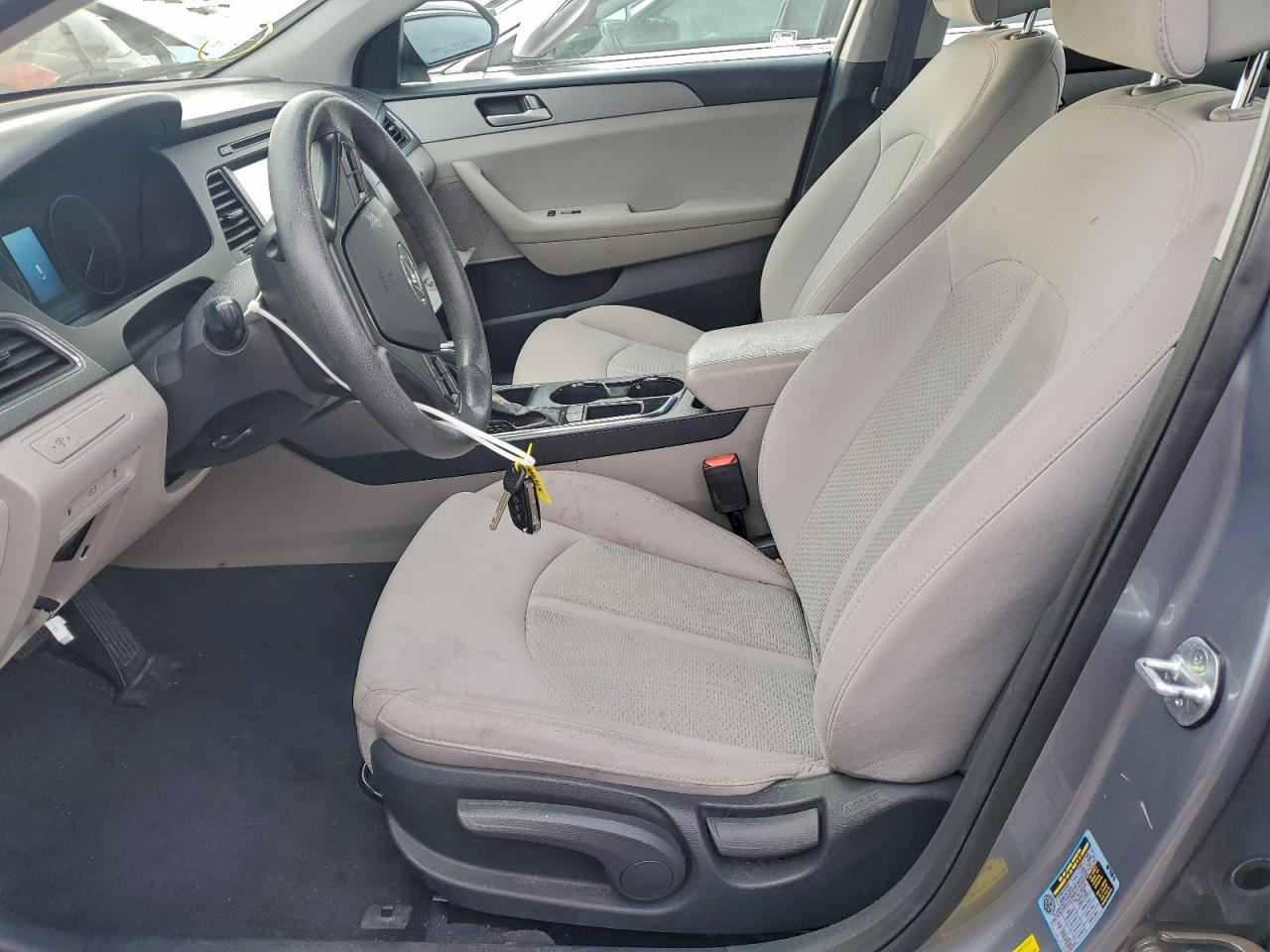 2016 HYUNDAI SONATA SE photo 13