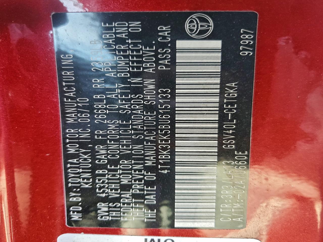2011 TOYOTA CAMRY SE photo 12