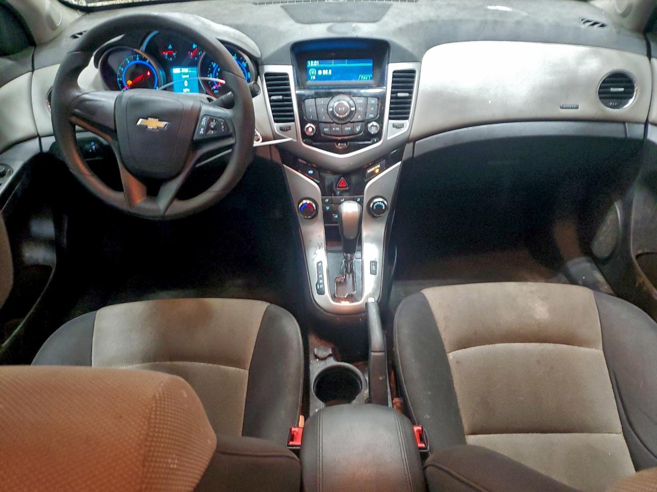 2016 CHEVROLET CRUZE LIMITED LS photo 8