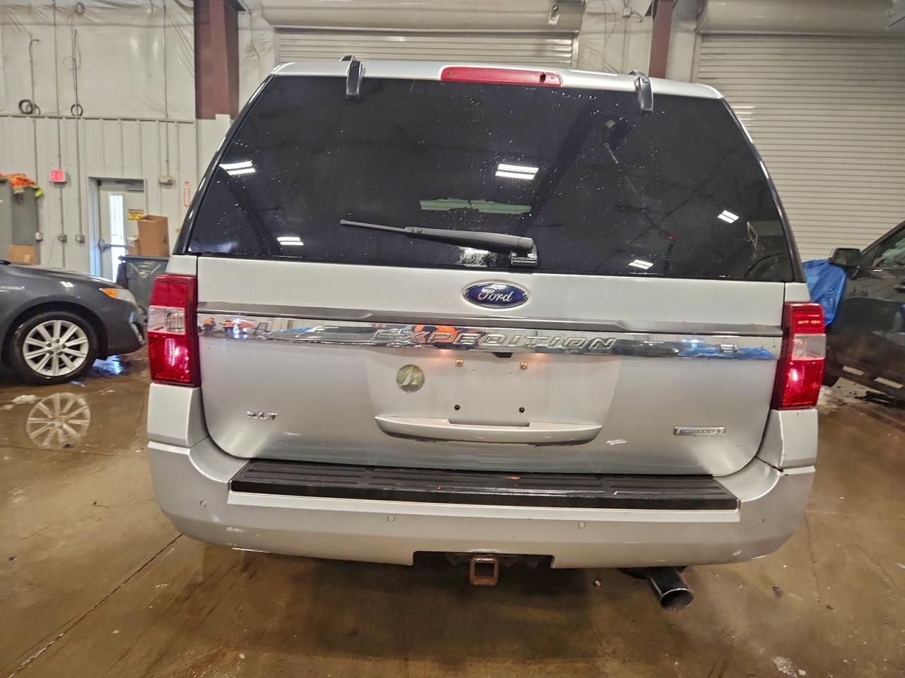 2016 FORD EXPEDITION EL XLT photo 6