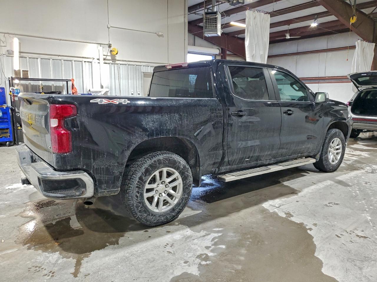 2021 CHEVROLET SILVERADO K1500 LT photo 3