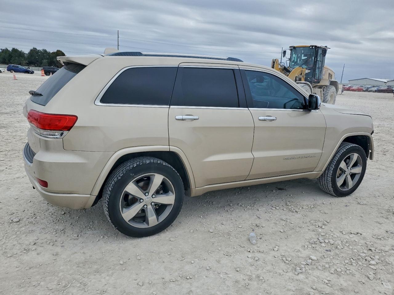 2014 JEEP GRAND CHEROKEE OVERLAND photo 3