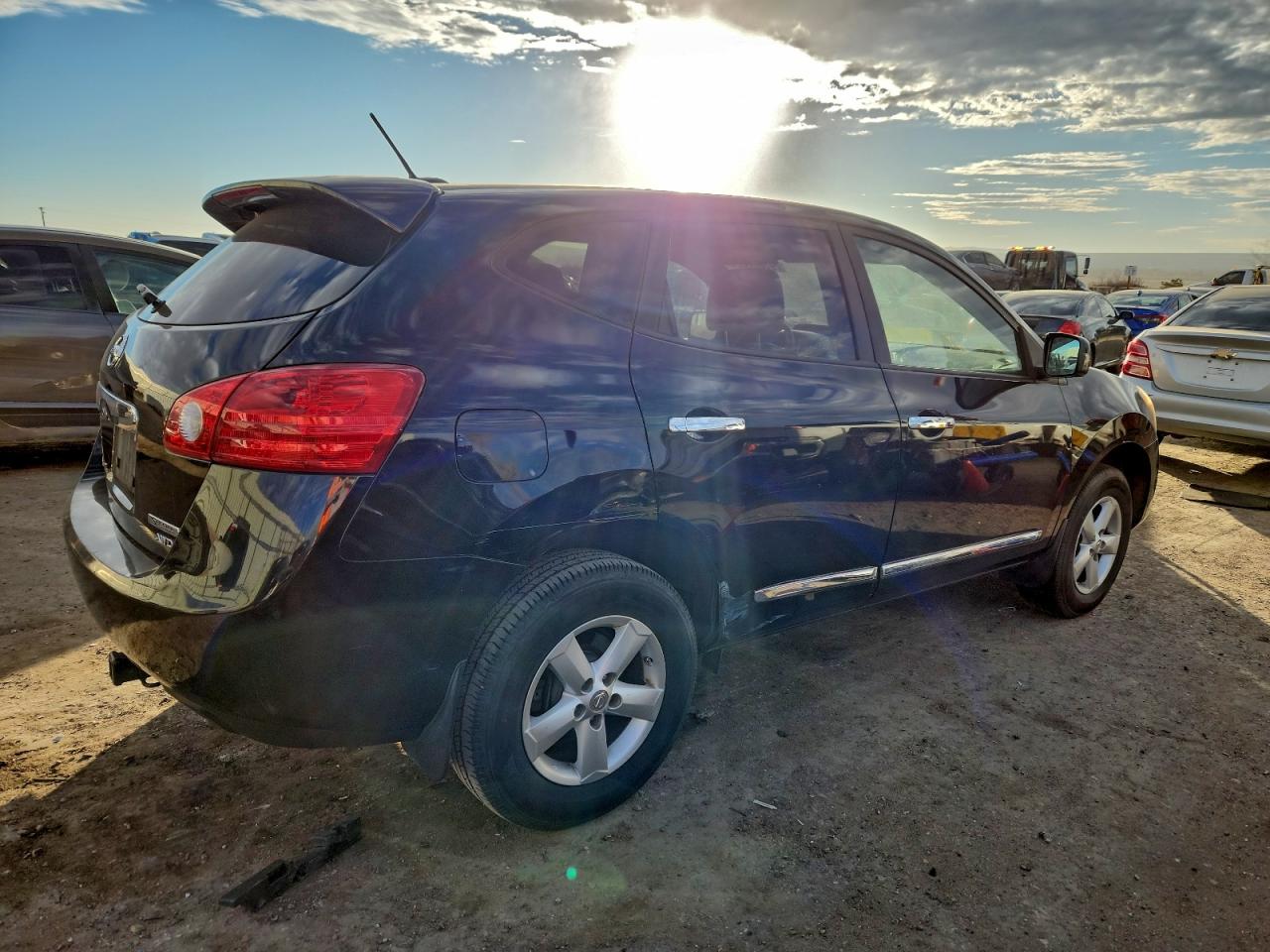 2013 NISSAN ROGUE S photo 5