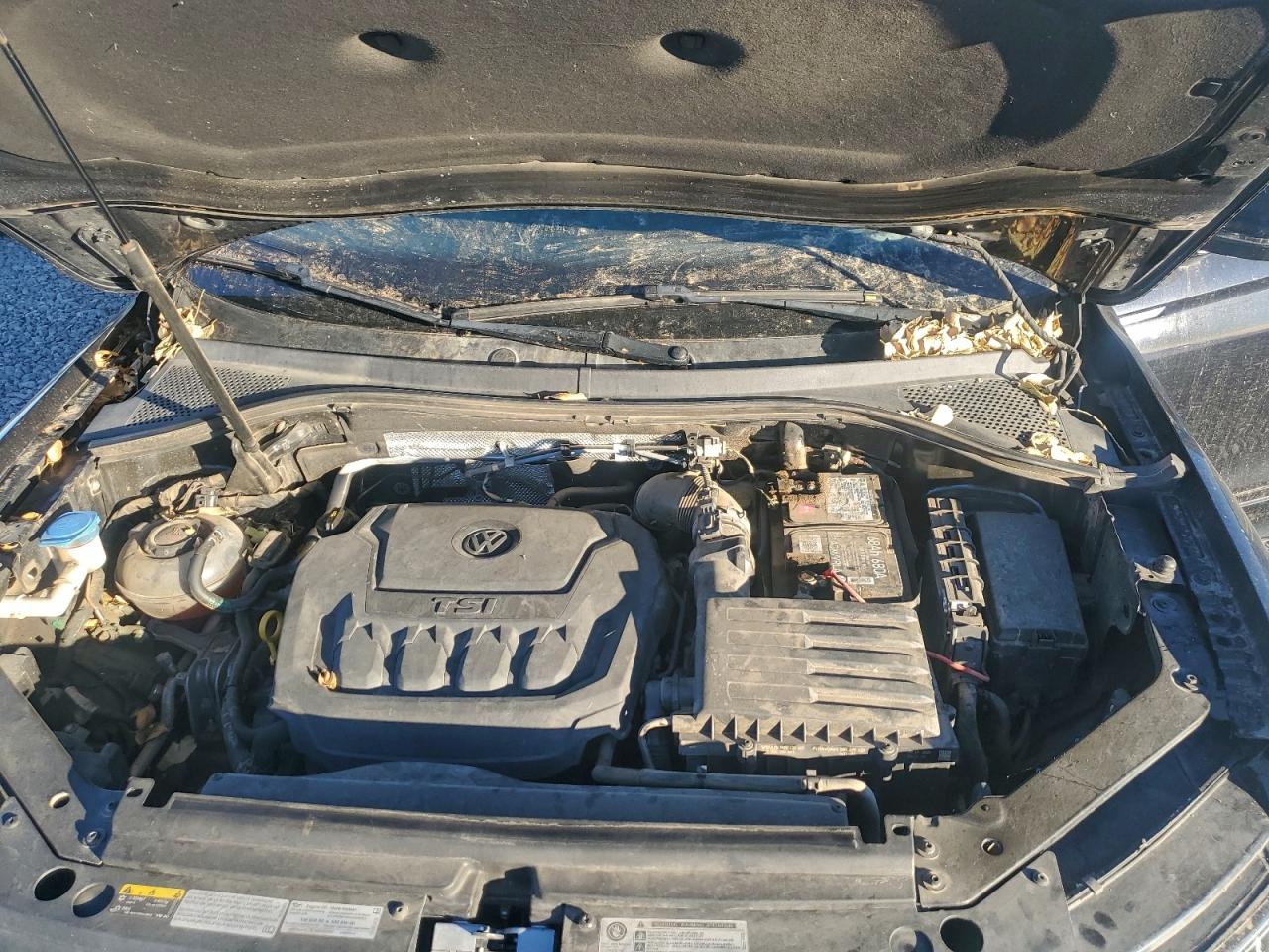 2020 VOLKSWAGEN TIGUAN SE photo 23