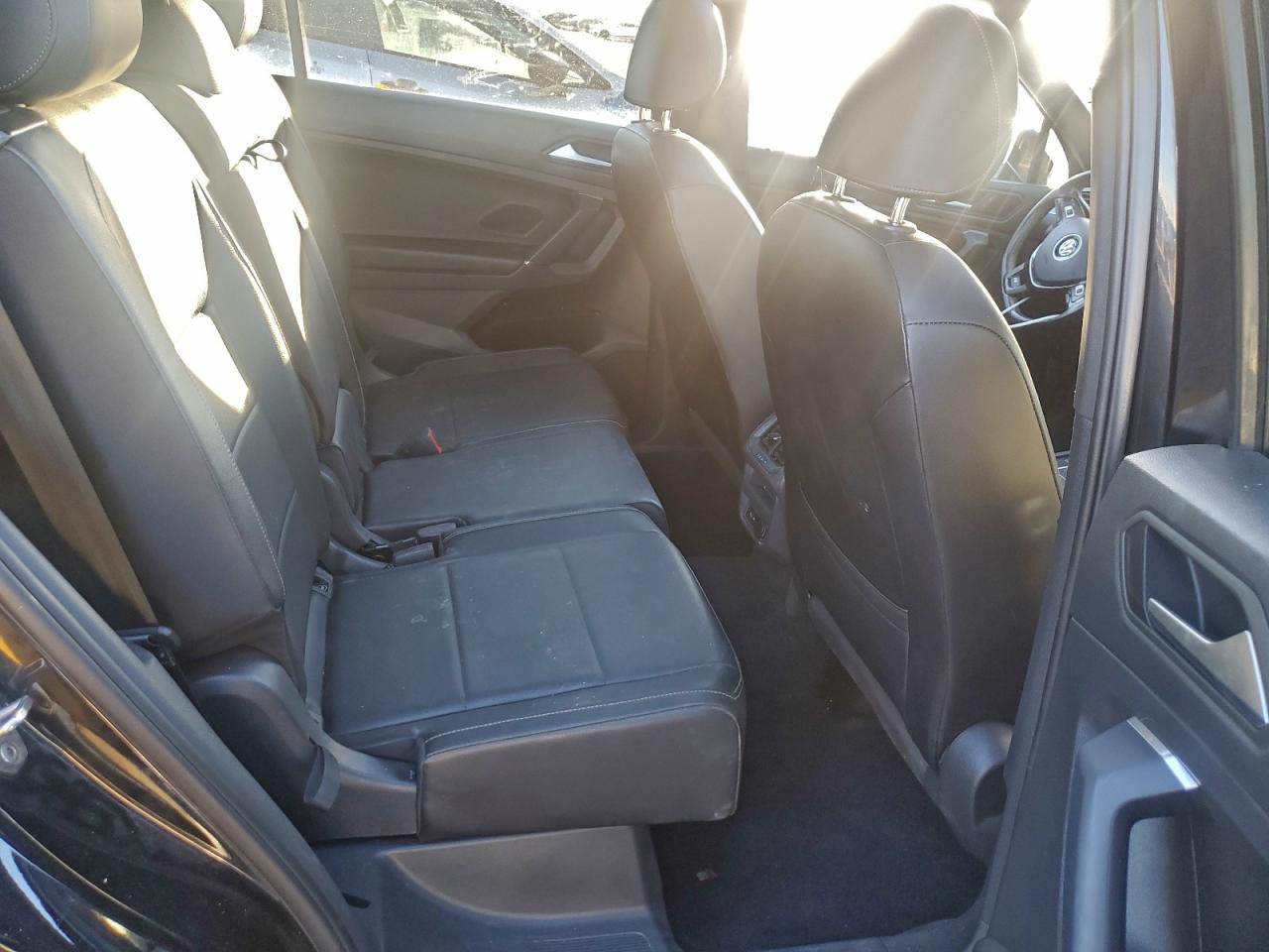 2020 VOLKSWAGEN TIGUAN SE photo 21
