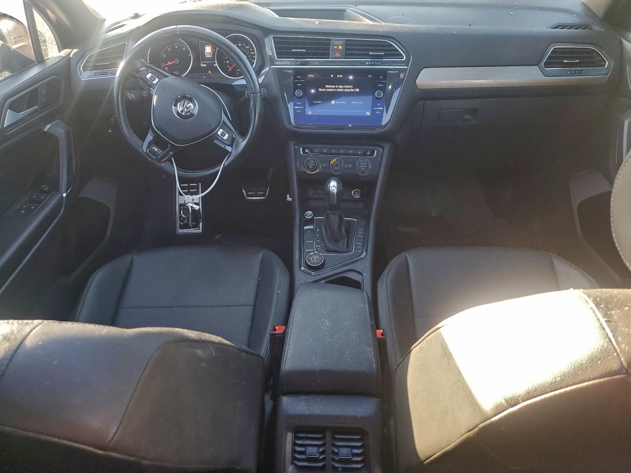 2020 VOLKSWAGEN TIGUAN SE photo 15
