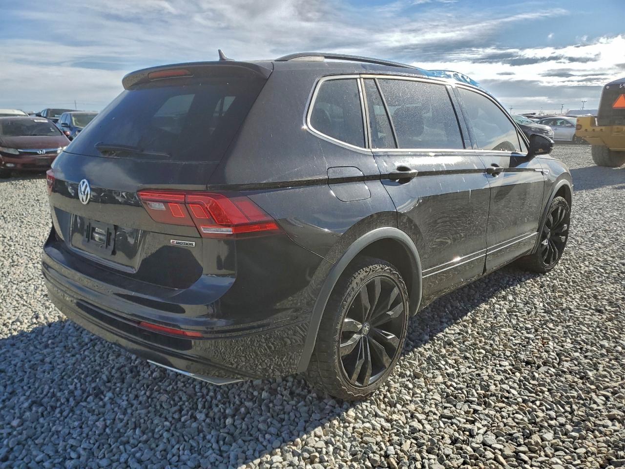 2020 VOLKSWAGEN TIGUAN SE photo 5