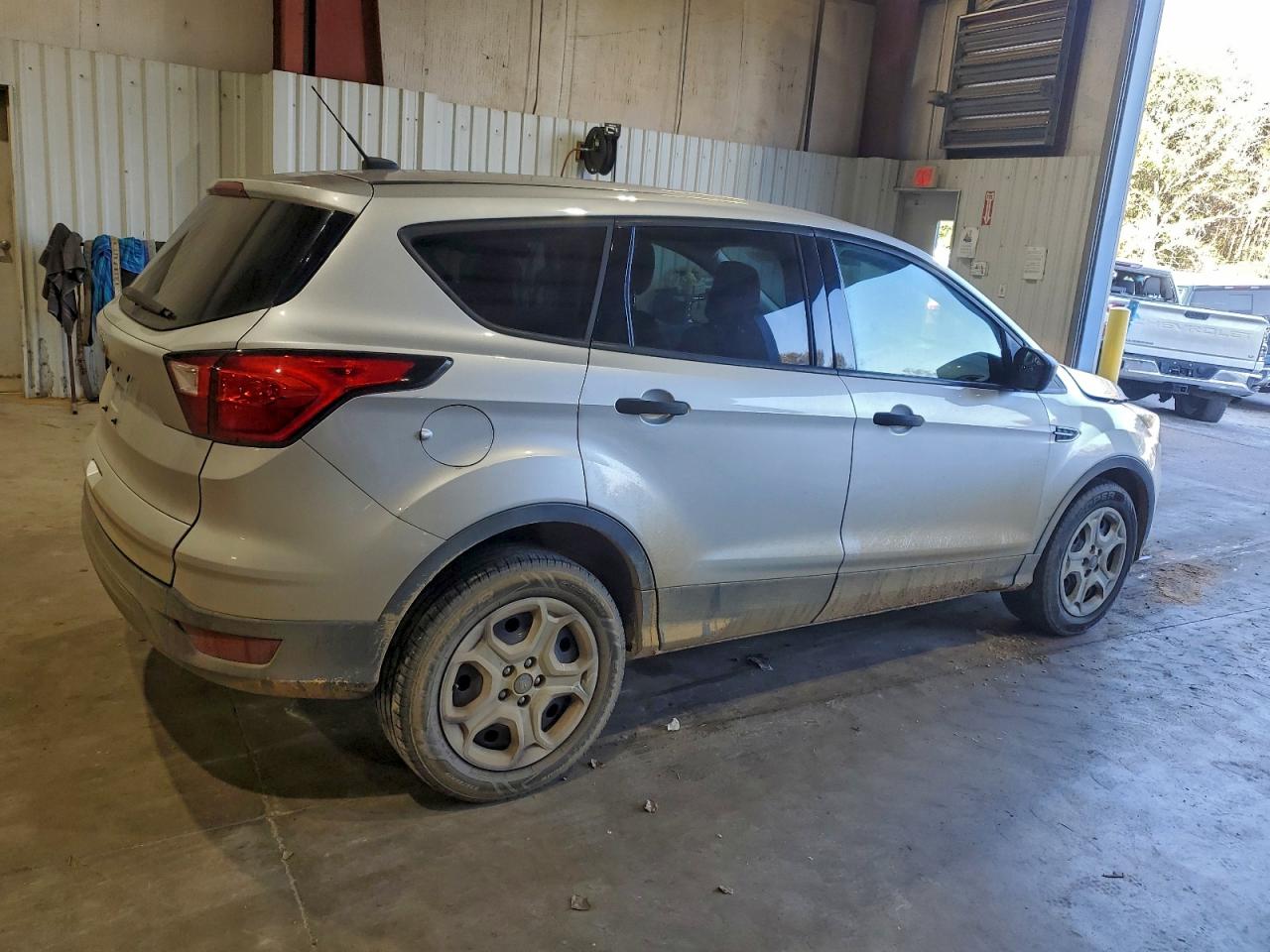 2019 FORD ESCAPE S photo 7