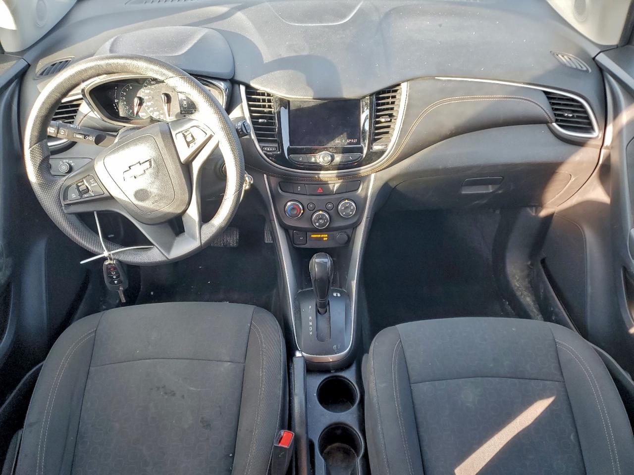 2021 CHEVROLET TRAX LS photo 8