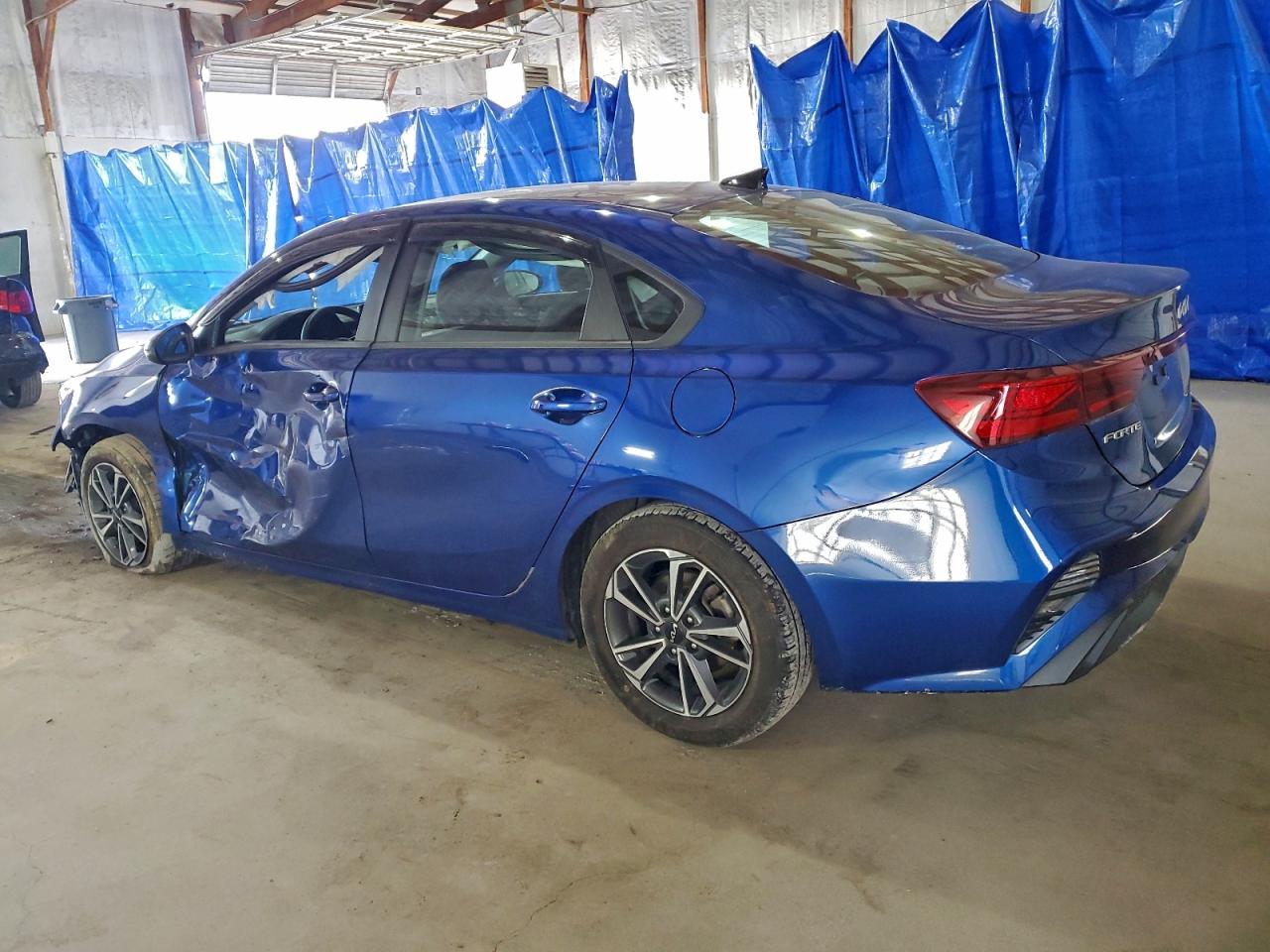 2024 KIA FORTE LX photo 4