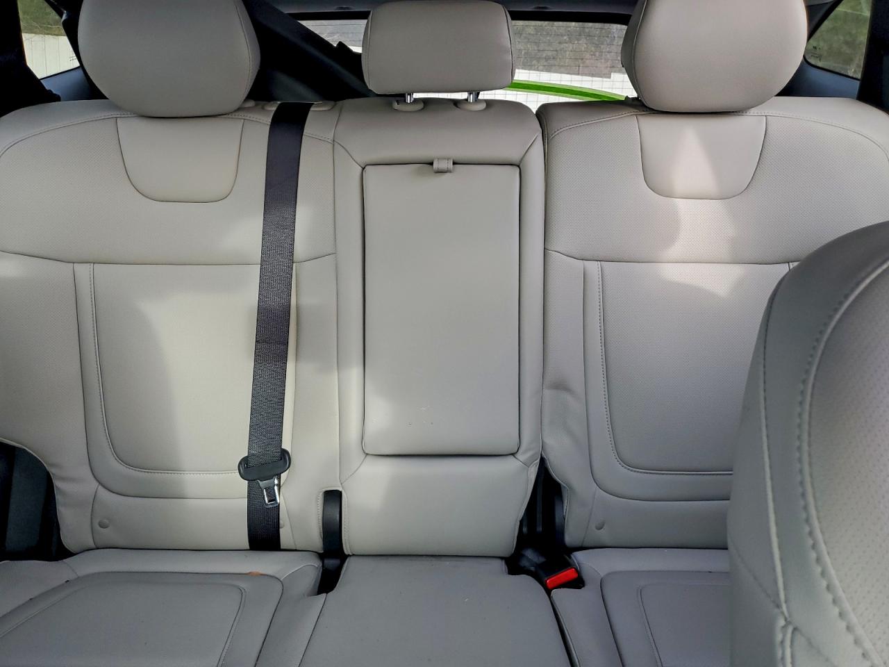 2025 HYUNDAI TUCSON SEL photo 10