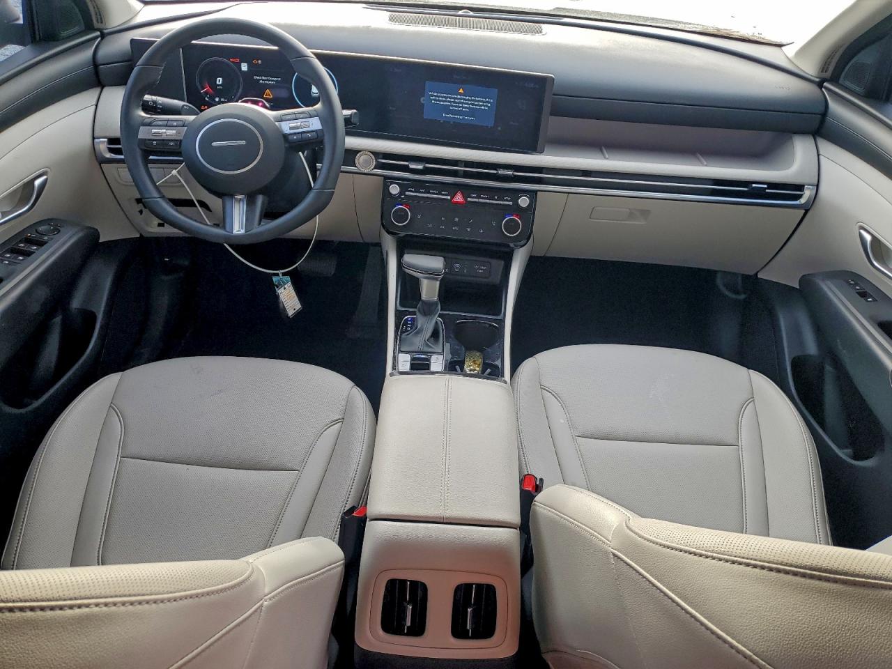 2025 HYUNDAI TUCSON SEL photo 8