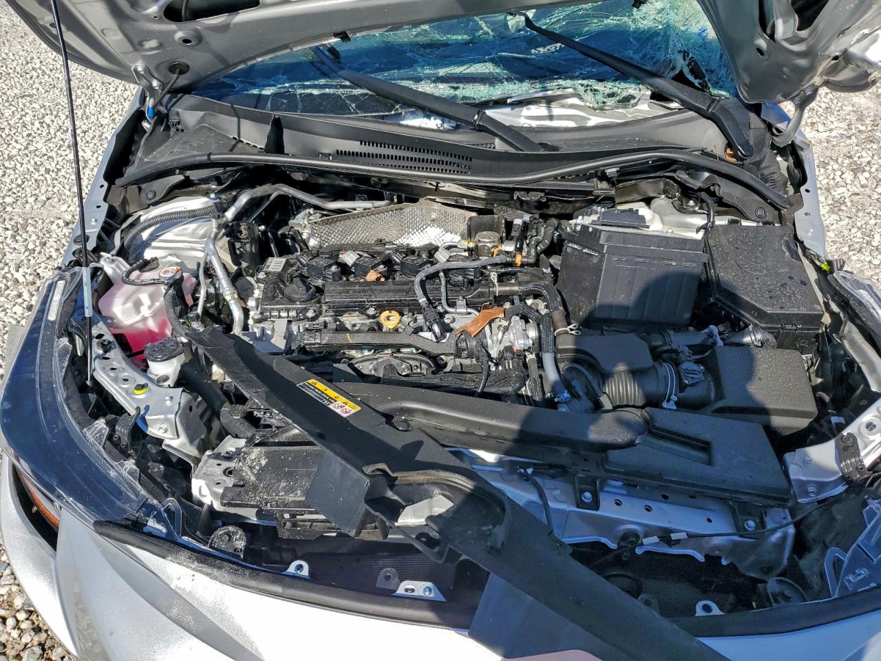 2025 TOYOTA COROLLA LE photo 21