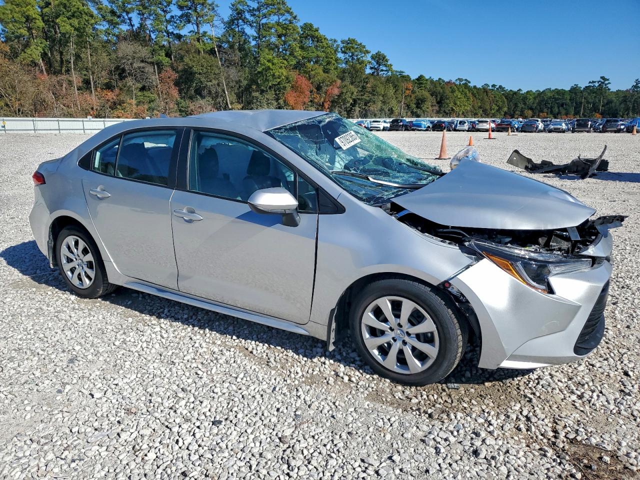 2025 TOYOTA COROLLA LE photo 7