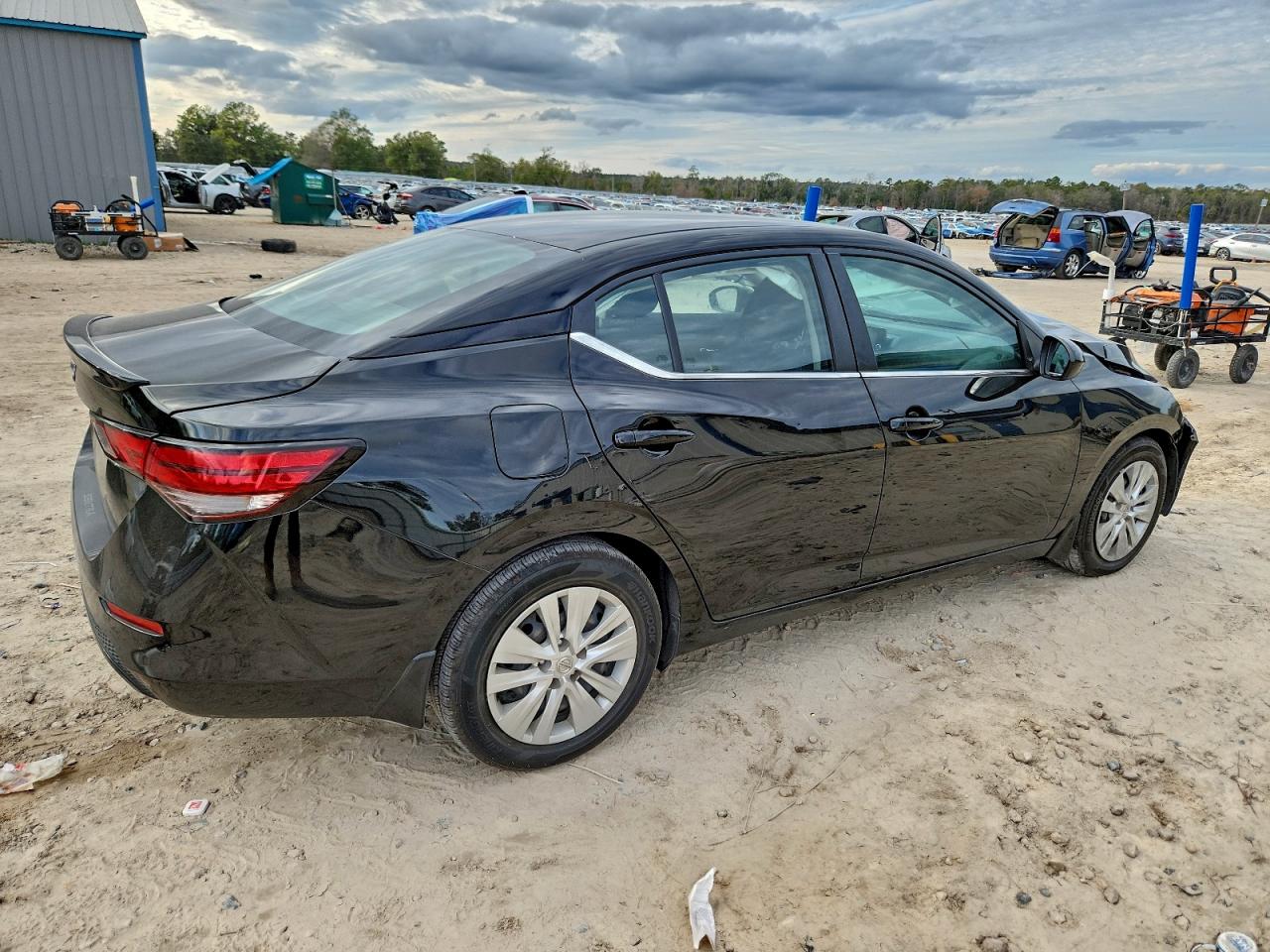 2022 NISSAN SENTRA S photo 5