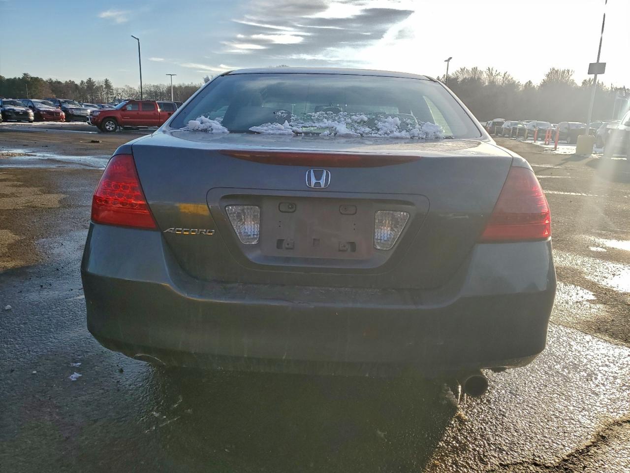 2007 HONDA ACCORD LX photo 11