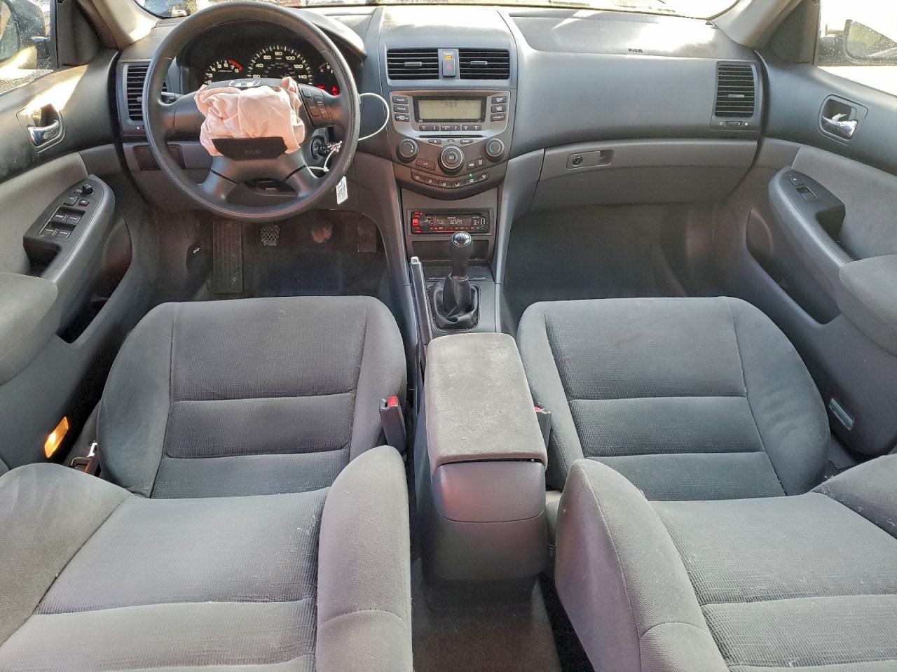 2007 HONDA ACCORD LX photo 15