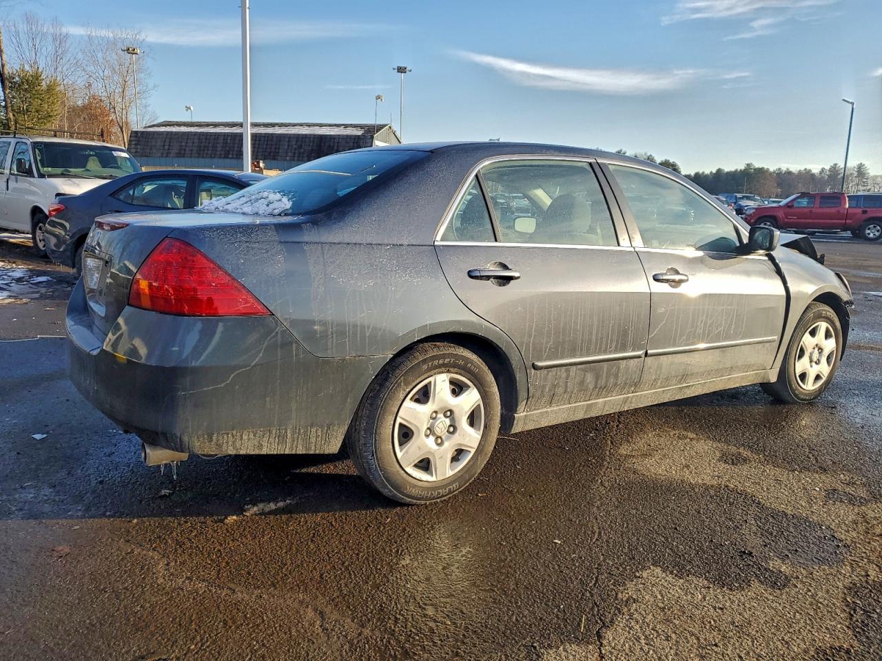 2007 HONDA ACCORD LX photo 5