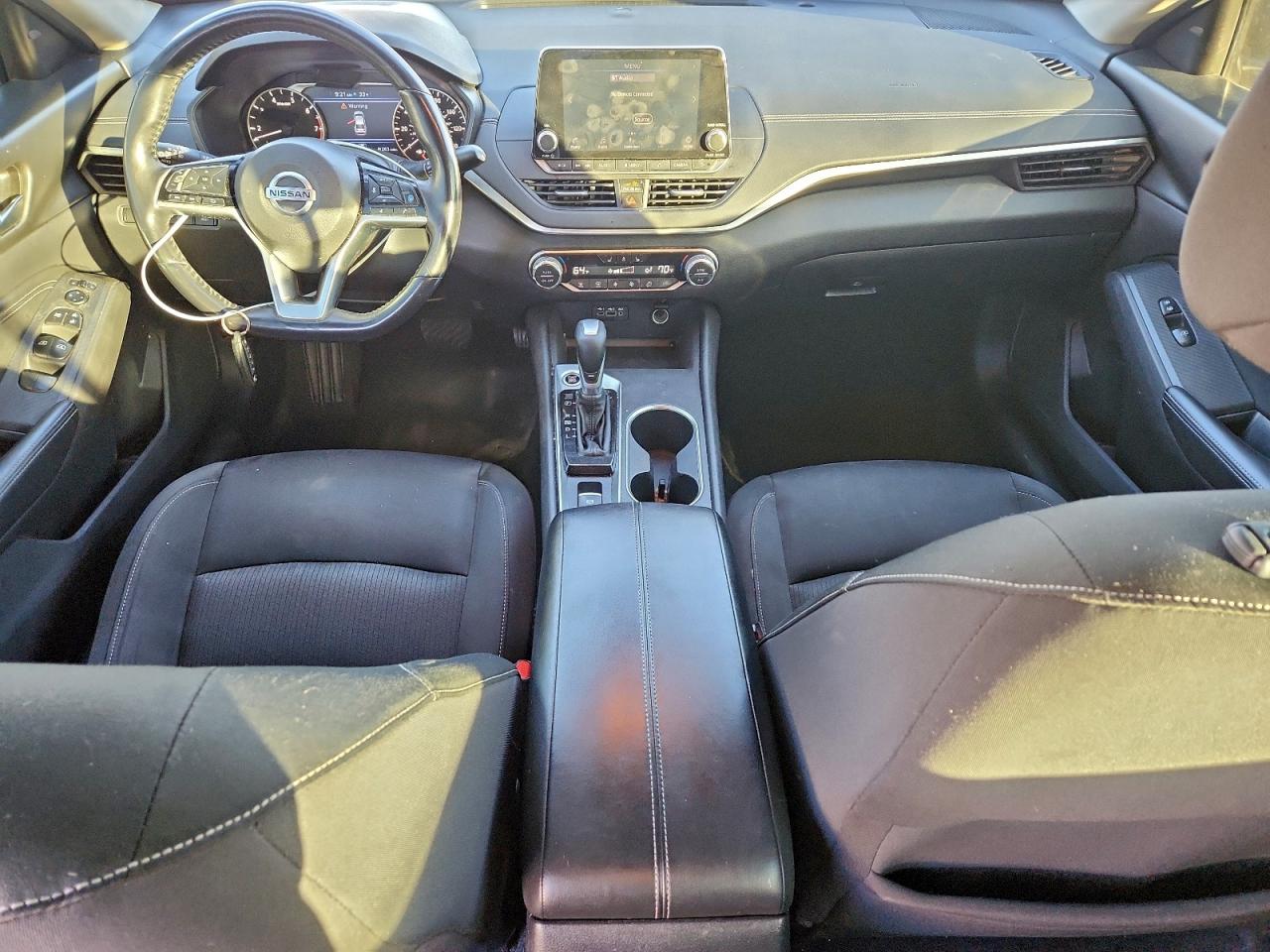 2019 NISSAN ALTIMA SV photo 8