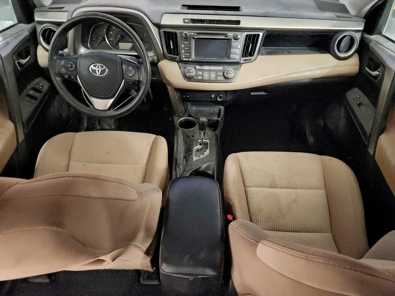 2015 TOYOTA RAV4 XLE photo 22