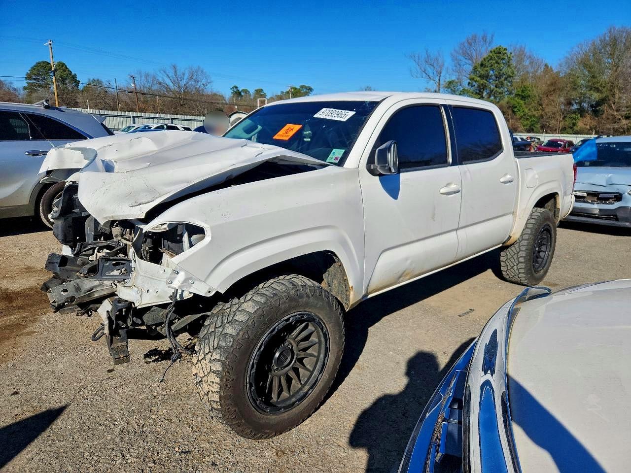 2017 TOYOTA TACOMA