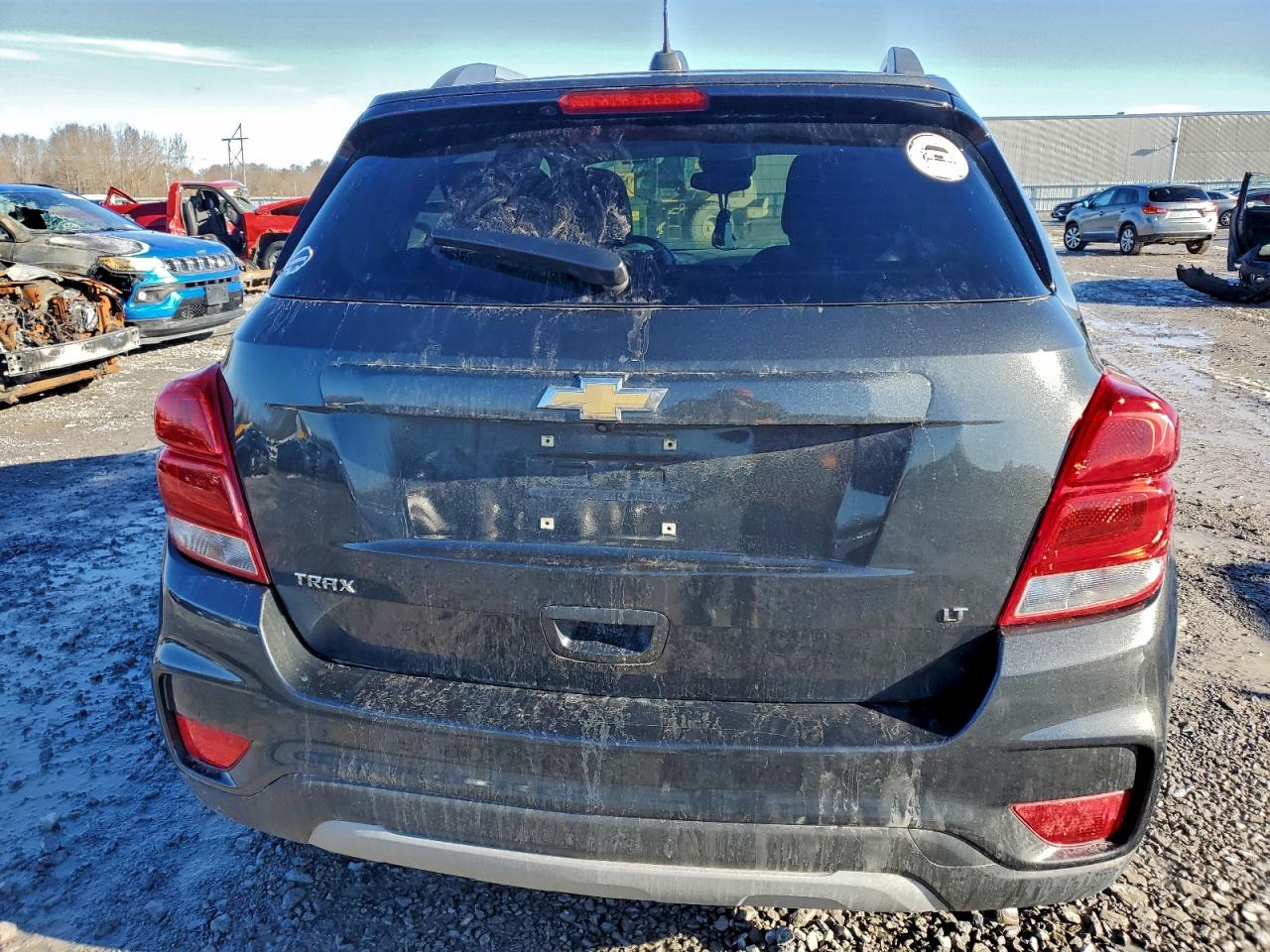 2018 CHEVROLET TRAX 1LT photo 11