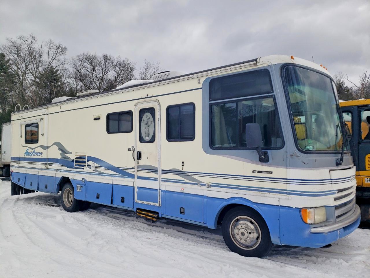 1999 FORD F550