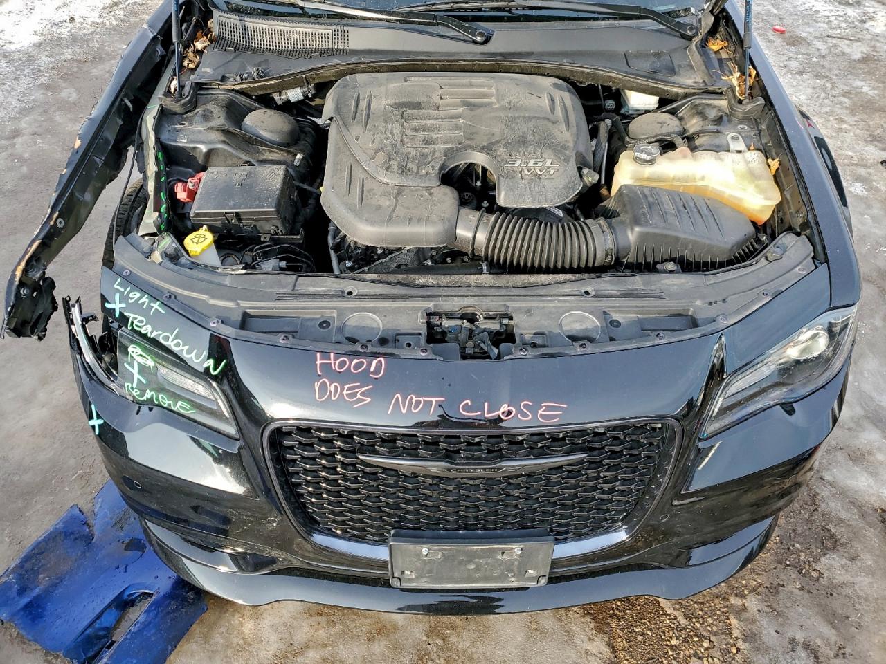 2021 CHRYSLER 300 TOURING photo 11
