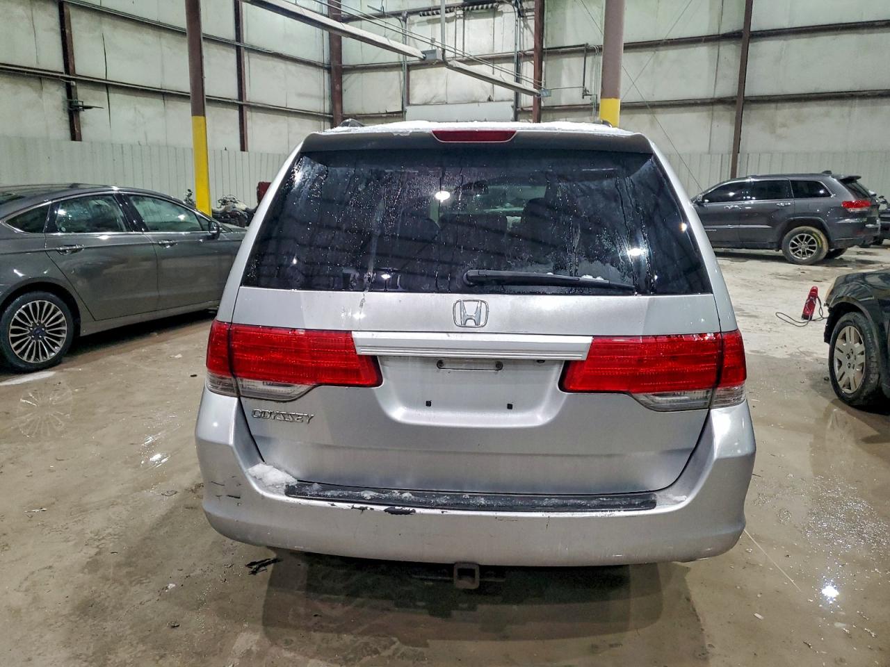 2010 HONDA ODYSSEY EXL photo 6